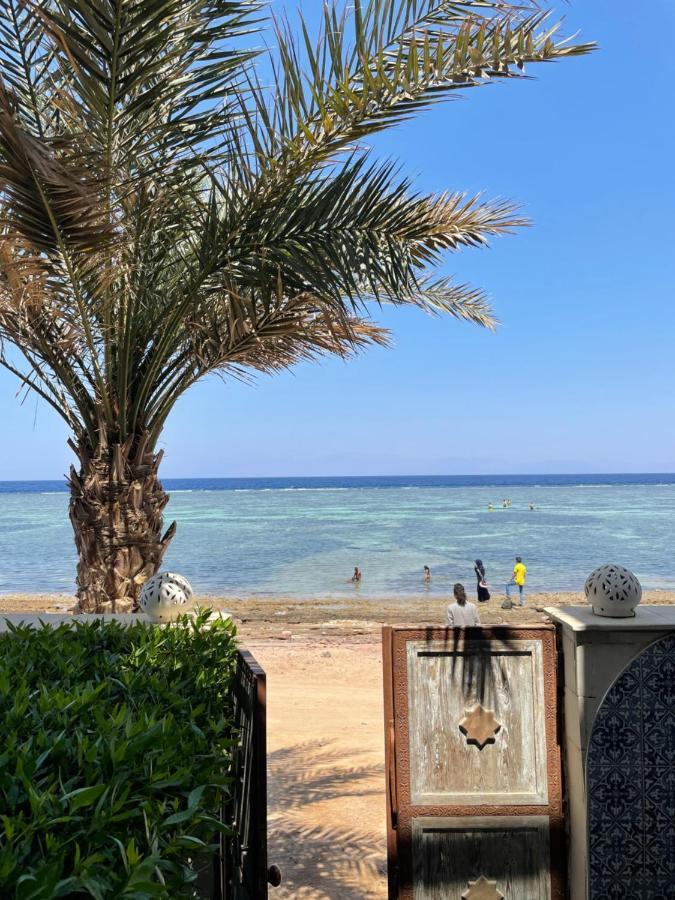 Ganesha.Beach Apartment Дахаб Екстериор снимка